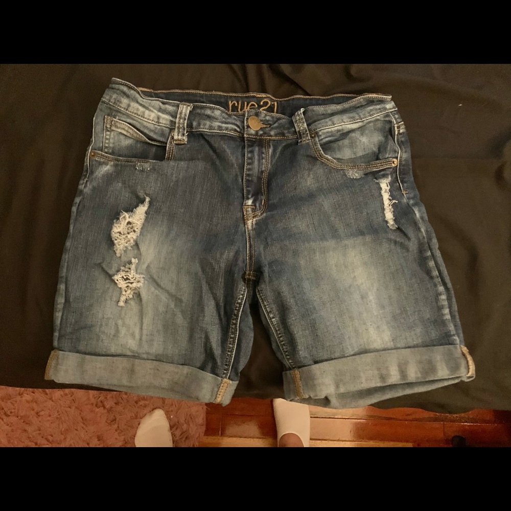 Bermuda Jean Shorts
